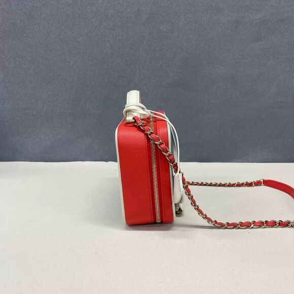 Chanel Women Pre-Loved Bag Very Good Condition - Picture 5 of 8